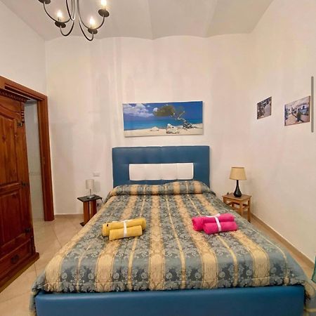 Casa Vacanze Torre Di Mola Формия Екстериор снимка